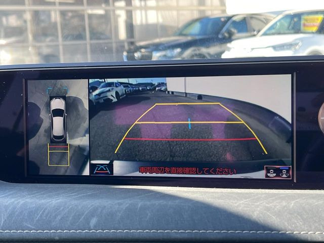 �y�p�m���~�b�N�r���[���j�^�[�z��p�̃J�����ɂ��A�ォ�猩���낵���悤�Ȏ��_��360�x�N���}�̎��͂��m�F���邱�Ƃ��ł��܂������p�������m�F���₷���A�����ꏊ�ł̐؂�Ԃ��⒓�Ԃ��X���[�Y�ɍs���܂��B