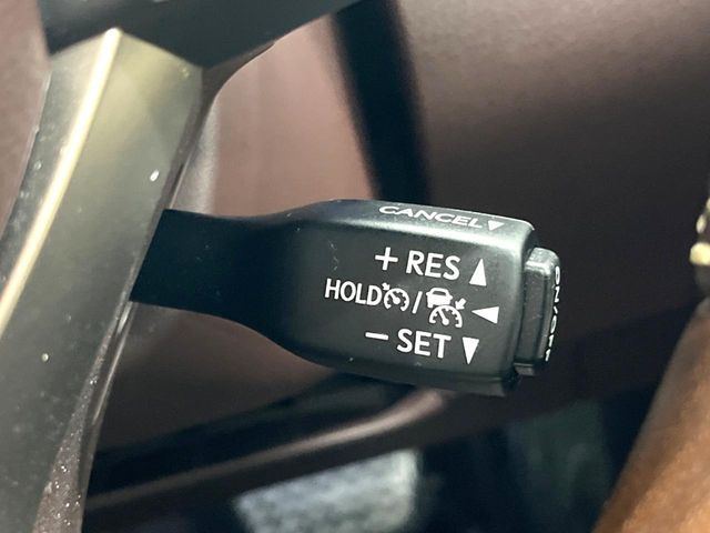 �y���[�_�[�N���[�Y�R���g���[���z�������H�ł̒��������s���y��!!�����ő��x��ۂN���[�Y�R���g���[�����A�Փˌy���V�X�e���ƘA�g���A�O���̎ԗ������m���ĎԊԂ�ۂ悤�ɑ��x���߂��Ă���܂�!!