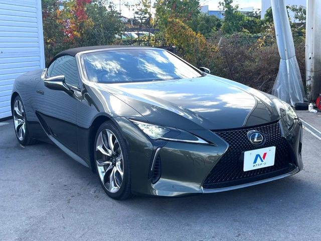 �������x�̃K���X�疌�ŝ����͂������A�㎿�ȃc���E����������B���O����_���J�����؂Ȉ��Ԃ�ی삵�A�F�����E�򉻂�h�~�B�u�e�X�v���b�V���R�[�g�v�A�u�e�v���~�b�T�R�[�g�v���炨�I�т��������܂��B