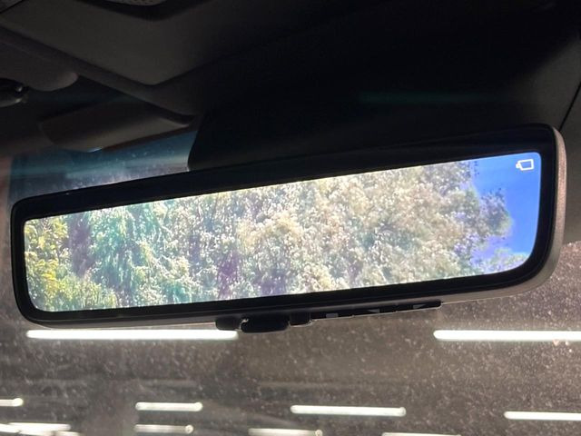 �y�f�W�^���C���i�[�~���[�z��Ȃ̑傫�ȉו��⓯��҂Ō�����m�F���Â炢���ł����S!�J�������B�e�����ԗ�����̉f�������[���~���[���ɕ\���B�N���A�Ȏ��E�ŏ󋵂̊m�F���\�ł�!