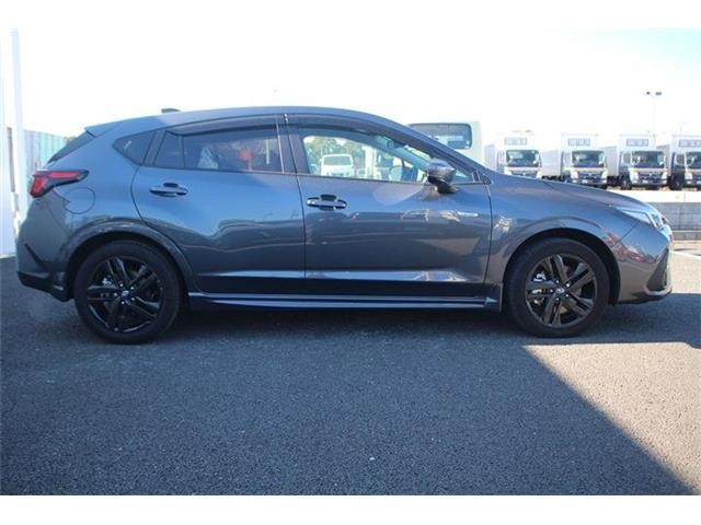 ���Ǝҗl�ւ̔̔��͂��f�肳���Ă��������܂��B �Ԍ������ԗ��̏ꍇ�́A�Ԍ����擾�������x�������z�ŕ\�����Ă���܂��B