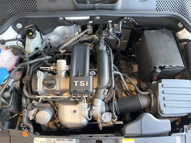 �����X�ł́A�e���[�J�[�̐�p�f�f�e�X�^�[�𓱓��B���Ǝ��i�����e�N�j�J���X�^�b�t���풓���Ă���܂��̂ŁA������̍ۂɂ����S���Ă����p���������܂��B