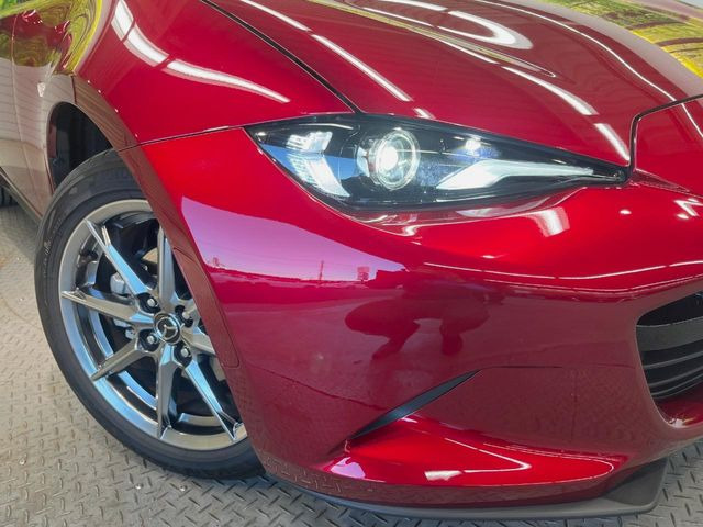 �yLED�w�b�h���C�g�z���V����ԑ��s�����ǍD�Ȏ��E���m�ۂ����S���ĉ^�]�ł��鍂�P�xLED�w�b�h���C�g�𑕔�!�_�����x�������A����d�͂��}�����Ă��܂��B