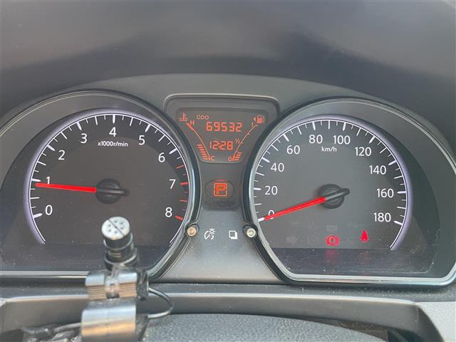 ノート1.2 X エアロスタイル V プラスセーフティ