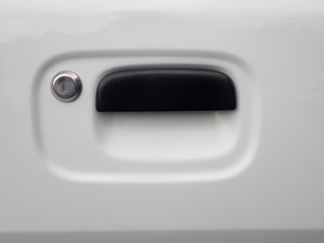 �I���b�N�X�F�蒆�ÎԂ͔[�ԑO�_�����A�G���W���I�C���A�I�C���G�������g�A�G�A�R���t�B���^�[�A���C�p�[�S�����������Ă��[�Ԓv���܂��B