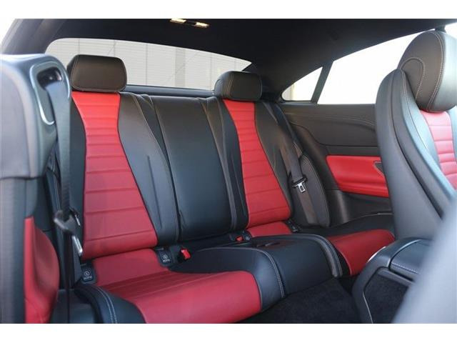 ���Ǝҗl�ւ̔̔��͂��f�肳���Ă��������܂��B �Ԍ������ԗ��̏ꍇ�́A�Ԍ����擾�������x�������z�ŕ\�����Ă���܂��B