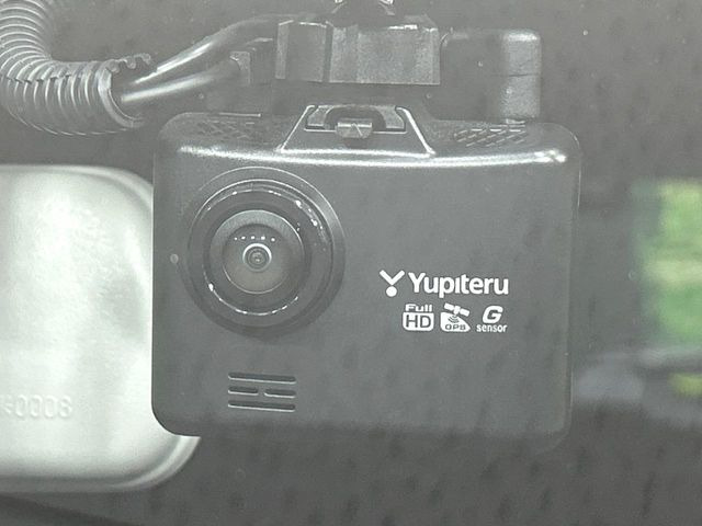 �y�h���C�u���R�[�_�[�z���S�E���S�ȃJ�[���C�t�ɕK�{�̃h���C�u���R�[�_�[�𑕔�!���s���͂������A������^�]�⎖�̂ɑ��������ۂ̏󋵂��f���ŋL�^���A����̃��X�N�ɔ����܂��B