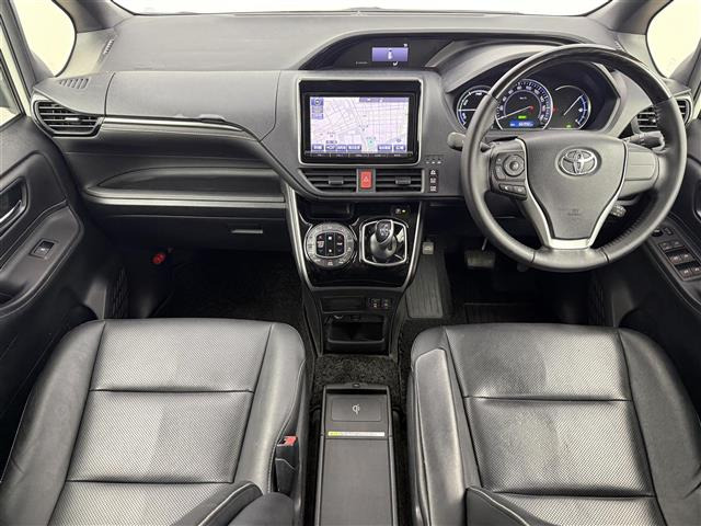 エスクァイアハイブリッド1.8 Gi