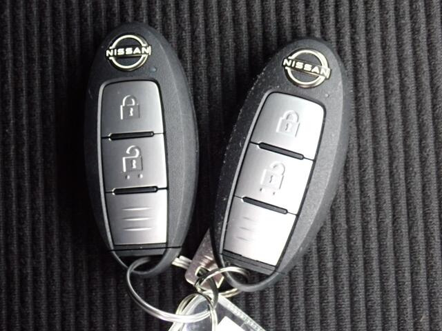 �X�}�[�g�L�[����!�L�[���|�P�b�g��o�b�O�ɓ��ꂽ�܂܁A�h�A���b�N�̊J���E�{���E�G���W���n�����\�ł��B