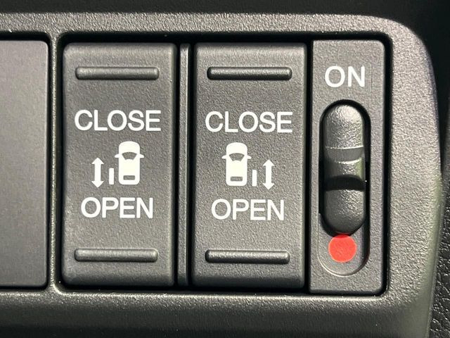 �y�����p���[�X���C�h�h�A�z�X�}�[�g�L�[��^�]�Ȃ̃X�C�b�`�Ō�ȗ����X���C�h�h�A�̊J���\���d��������͂����ăh�A���J����K�v�������A�����Ȃ��q�l�ł��ȒP�ɊJ���߂ł����K�ł���