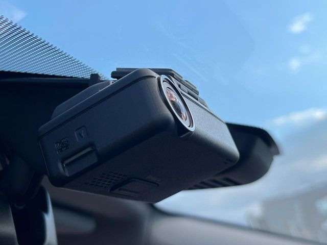 �y�h���C�u���R�[�_�[�z���S�E���S�ȃJ�[���C�t�ɕK�{�̃h���C�u���R�[�_�[�𑕔�!���s���͂������A������^�]�⎖�̂ɑ��������ۂ̏󋵂��f���ŋL�^���A����̃��X�N�ɔ����܂��B