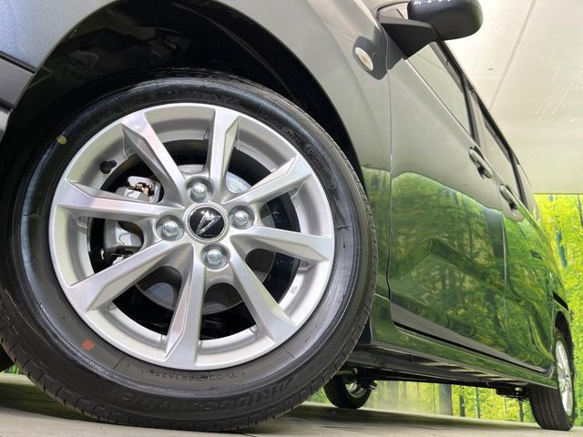 �y����14�C���`�A���~�z�C�[���z�O�ςɃ}�b�`���������A���~�z�C�[���𑕒����Ă���܂��B�e��ЊO�A���~�z�C�[����A�X�^�b�h���X�^�C�����戵�����Ă���܂��B���񂲑��k����������