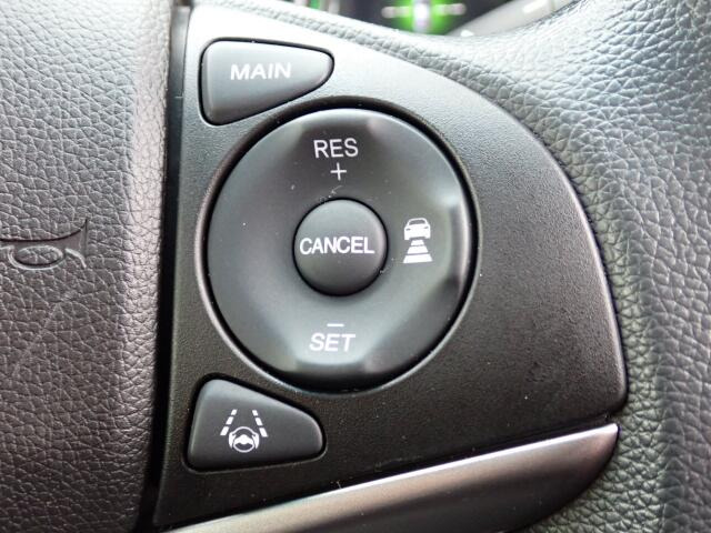 �y�N���[�Y�R���g���[���z�������H�ł̒��������s���y�Ɂ�A�N�Z���y�_���𓥂܂��Ɏԑ������ɕۂ��Ƃ��\�ł��B�O���̎ԗ������m���ĎԊԂ�ۂ悤�ɑ��x���߂��Ă���܂�!!