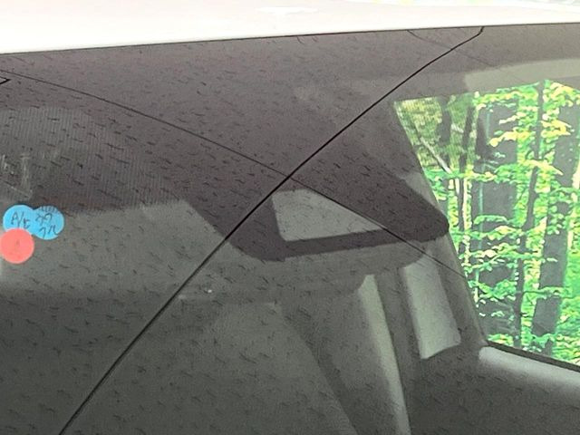 �y�g���^�Z�[�t�e�B�Z���X�z���s���ɑO���̎ԗ�����F�����A�Փ˂������Ȏ��͌x��ƃu���[�L�ŏՓˉ���Ɣ�Q�y�����A�V�X�g�B�����S�Ƀh���C�u�����y���݂��������܂��B