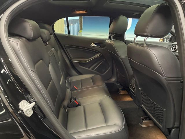 ���V�[�g�̎g�p��:�j��E�ւ�������Ȃ��A�����̒ʂ肫�ꂢ�ȏ�Ԃ��ێ����Ă���܂��B�܂��A�����N���[�j���O�E�R�[�e�B���O�����p�����������܂��B