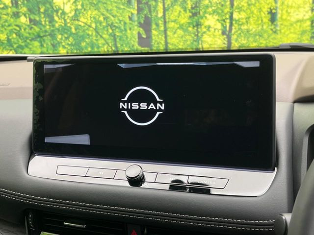 �y���[�J�[����12.3�C���`�i�r�z�C���e���A�ɗn�����ރX�^�C���b�V���ȁu��p�݌v�v���[�J�[�i�r�𑕔��􎋔F���⑀�쐫�ȂǊ�{���\�ɂ��D��A���㎿�ȃJ�[���C�t�����y���݂��������܂��B