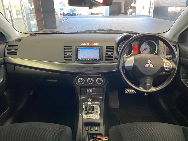 ギャランフォルティススポーツバック2.0 ラリーアート 4WD