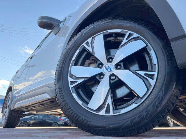 �y����18�C���`�A���~�z�C�[���z�O�ςɃ}�b�`���������A���~�z�C�[���𑕒����Ă���܂��B�e��ЊO�A���~�z�C�[����A�X�^�b�h���X�^�C�����戵�����Ă���܂��B���񂲑��k����������