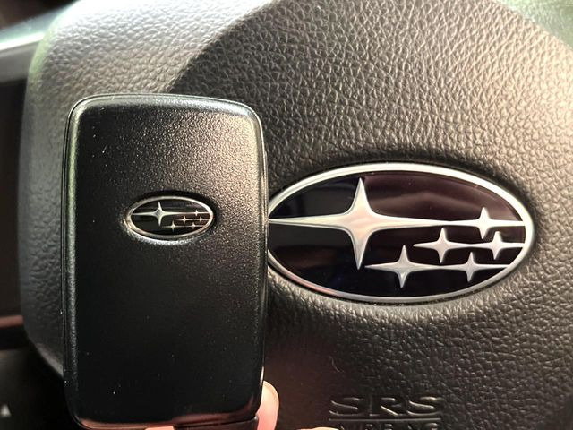 �y�A�N�Z�X�L�[&�v�b�V���X�^�[�g�z�J�o����|�P�b�g�ɓ��ꂽ�܂܂ł��h�A�̎{���E�������\�ȃX�}�[�g�L�[�𑕔��B�G���W���̃I���E�I�t�����J�M�����o���K�v�������A�{�^�����v�b�V�����邾����OK��