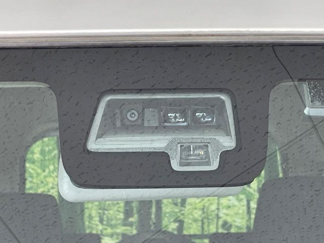 �y�X�Y�L �Z�[�t�e�B�T�|�[�g�z���s���ɑO���̎ԗ�����F�����A�Փ˂������Ȏ��͌x��ƃu���[�L�ŏՓˉ���Ɣ�Q�y�����A�V�X�g�B�����S�Ƀh���C�u�����y���݂��������܂��B