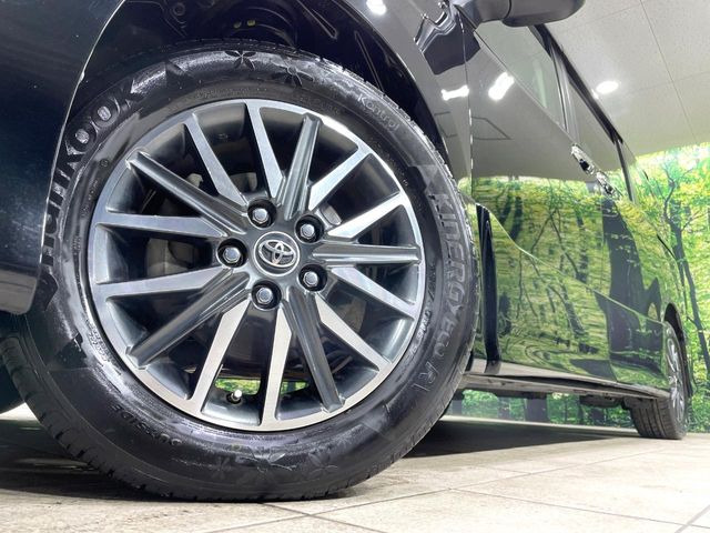 �y����16�C���`�A���~�z�C�[���z�O�ςɃ}�b�`���������A���~�z�C�[���𑕒����Ă���܂��B�e��ЊO�A���~�z�C�[����A�X�^�b�h���X�^�C�����戵�����Ă���܂��B���񂲑��k����������