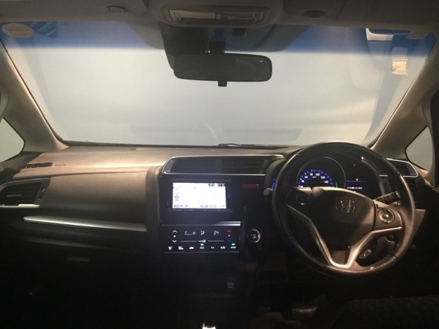 フィット1.5 ハイブリッド Lパッケージ