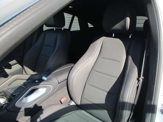 GLEクーペ450d 4マチック スポーツ (ISG) 4WD