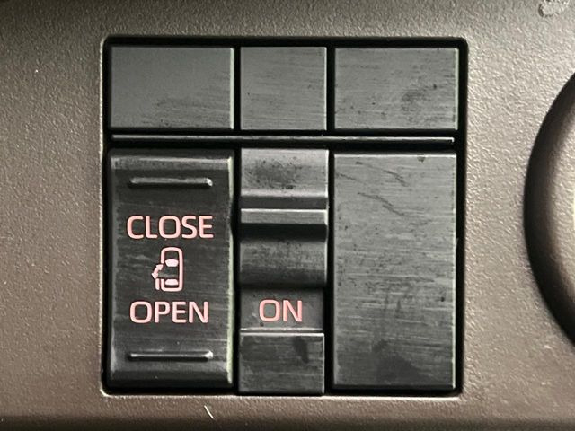 �y�p���[�X���C�h�h�A�z�X�}�[�g�L�[��^�]�Ȃ̃X�C�b�`�ŃX���C�h�h�A�̊J���\���d��������͂����ăh�A���J����K�v�������A���������q�l�ł��A�d���ו��������Ă��鎞�����N�ɊJ���߂ł��܂���