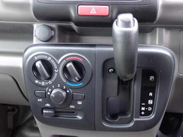 �V�t�g�ƃG�A�R���ł��B�_�C�������̃}�j���A���G�A�R���ɂȂ�܂��B�V���v���Ŏg���₷��!