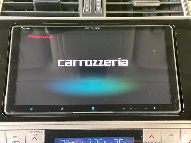 �y���ʃi�r�z�l�C�̑�^9�C���`�i�r�𑕔��B���݊��̂�����ʂ̓C���p�N�g��!�i�r���p���̃}�b�v�\���͌��₷���A�e���r��DVD�͗Տꊴ���A�b�v!�����̃h���C�u���O�b�Ɗy�����Ȃ�܂���