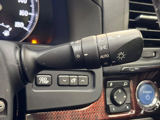 �y�I�[�g���C�g�z����̖��邳�ɉ����Ď����Ńw�b�h���C�g�̓_���E�������ł���@�\�ł�!���C�g�̕t���Y��E�����Y��Ȃǂ������Ȃ�A�J�̓���[���̑��s�����S!�g���l���ʉߎ����֗��ł��ˁ�