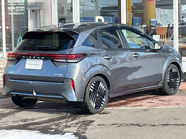 ノートオーラ1.2 G FOUR 4WD