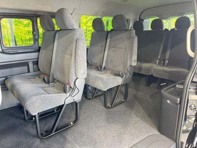 3��ڃV�[�g�͂�������ԗǍD����l�ł��������ƍ����Ē����܂��̂ŁA��l���ł̂��o���������N���N�ł��􂲉Ƒ��ŁA�C�̒m�ꂽ���ԂŁA�h���C�u�ɍs���̂��y���݂ł��ˁ�