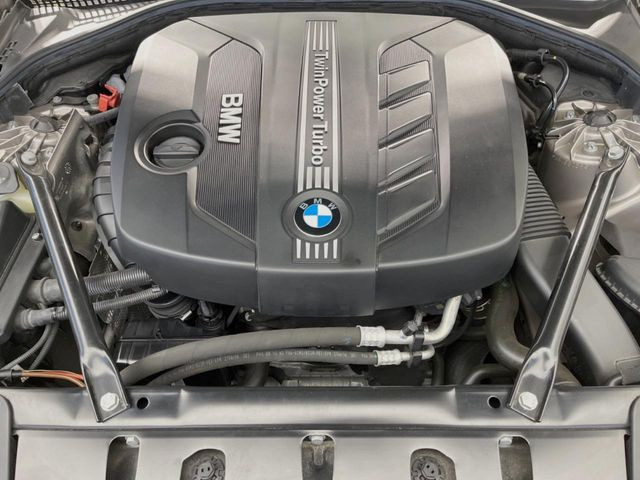 �����X�ł́A�e���[�J�[�̐�p�f�f�e�X�^�[�𓱓��B���Ǝ��i�����e�N�j�J���X�^�b�t���풓���Ă���܂��̂ŁA������̍ۂɂ����S���Ă����p���������܂��B