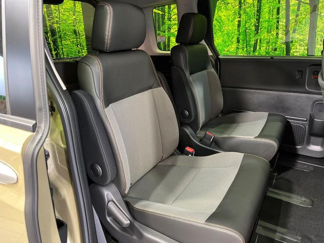 ���i���ȃI���W�i���t���A�}�b�g���I�v�V�����ɂĂ��p�ӂ��Ă���܂��B���D���ȃf�U�C����J���[�����Ԃɍ��킹�đI��ł����������Ƃ��ł��܂���