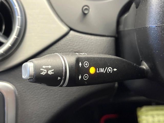 �����[�_�[�N���[�Y�R���g���[��:�O�̎ԂƂ̎Ԋԋ��������ɂƂ�A��葬�x�Ŏ������s���Ă���鎟����̃N���[�Y�R���g���[��!��ɍ������H�⎩���Ԑ�p���H�Ŏg�p����֗��ȋ@�\�ł�!