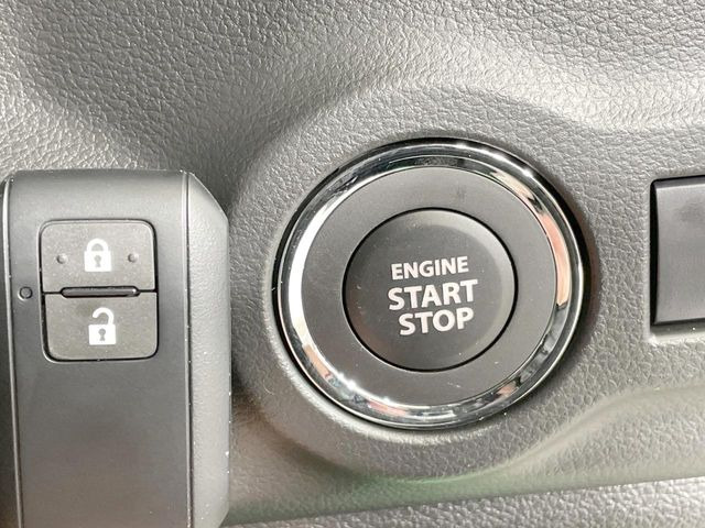 �y�L�[���X�X�^�[�g�V�X�e���z�J�o����|�P�b�g�ɓ��ꂽ�܂܂ł��h�A�̎{���E�������\�ȃX�}�[�g�L�[�𑕔��B�G���W���̃I���E�I�t�����J�M�����o���K�v����������Ƃ��Ă��֗��ł���