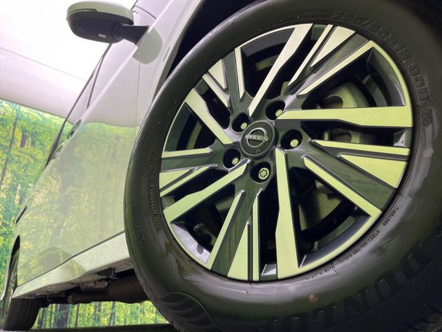 �y����16�C���`�A���~�z�C�[���z�O�ςɃ}�b�`���������A���~�z�C�[���𑕒����Ă���܂��B�e��ЊO�A���~�z�C�[����A�X�^�b�h���X�^�C�����戵�����Ă���܂��B���񂲑��k����������