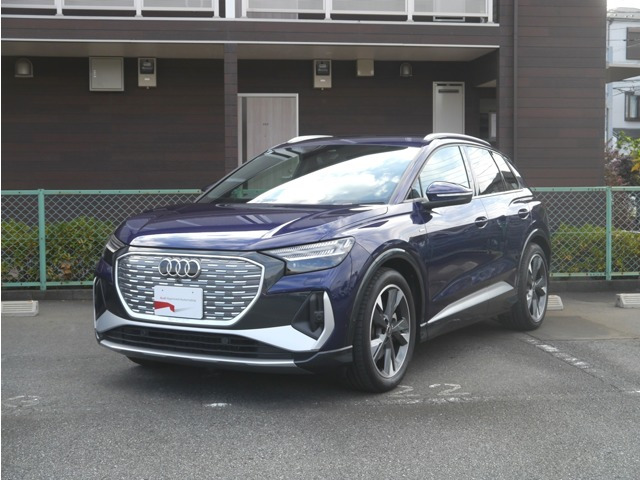 Q4 e-tron40 Sライン