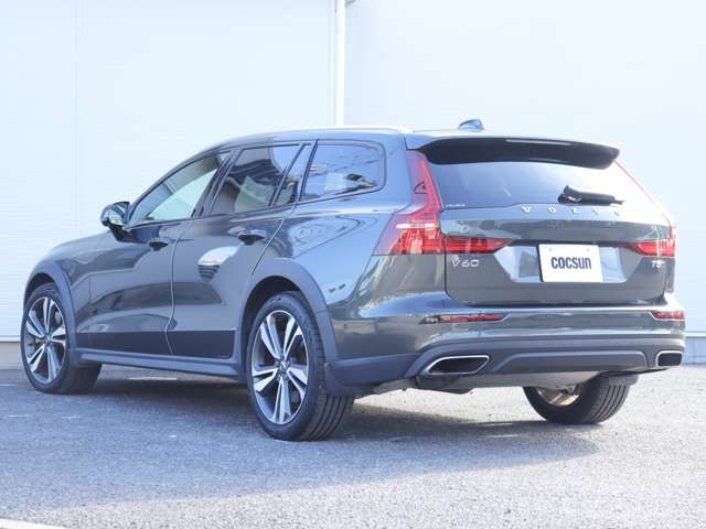 �V�i�����o�b�e���[�̓h�C�c��VARTA(�o���^)���g�p���܂��B���B�Ԃ̏����i�ɍ̗p����鍂�i���o�b�e���[�ł��B