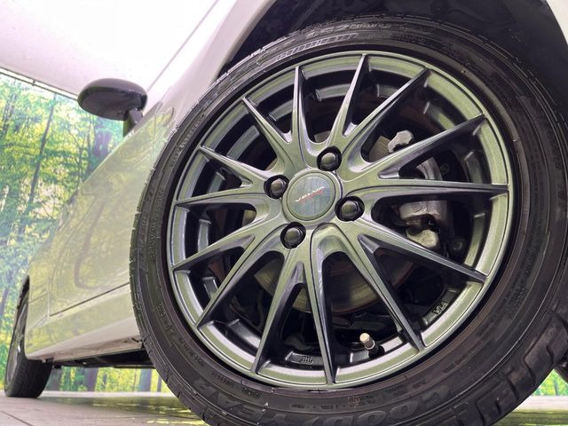 �y15�C���`�A���~�z�C�[���z�O�ςɃ}�b�`�����A���~�z�C�[���𑕒����Ă���܂��B�e��A���~�z�C�[����A�X�^�b�h���X�^�C�����戵�����Ă���܂��B���񂲑��k����������