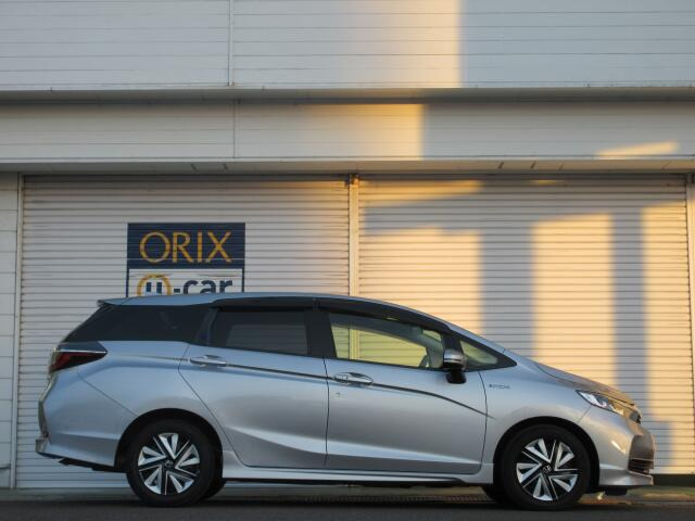 AIS����:���X�ł̓g���^�E�z���_�E�j�b�T���E�}�c�_�E�X�o�����[�J�[�n�̒��ÎԎ��Ɖ�Ђƕ��В�g��Ђ�6�Ђœ��ꂳ�ꂽ�u�]����v�u������v�ɑ���A�����Ɍ����]�������M���̂����鍸��