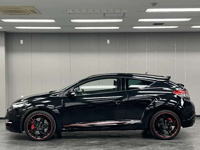 �y�c�Ǝ��ԁz10:00�[19:00�����T���j���A��x�B�N���N�n���^�A�x���̉c�Ƃ͂��d�b�ɂĂ��₢���킹�������B