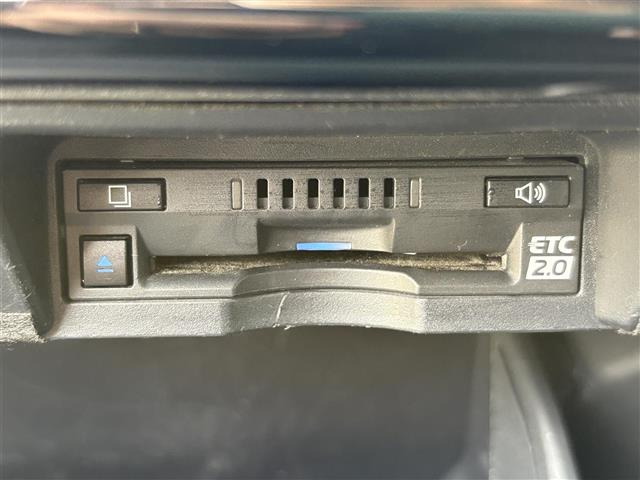 クラウンハイブリッド 2.5 RS アドバンス