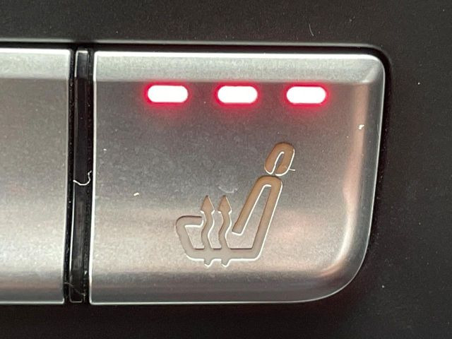 ���t�����g�V�[�g�q�[�e�B���O:�^�]�ȁE����ȋ��ɎO�i�K�Œ��߂��\�ȃV�[�g�q�[�^�[�𑕔����Ă���܂��B�G�߂��킸���K�ɂ��g�p���������܂��B