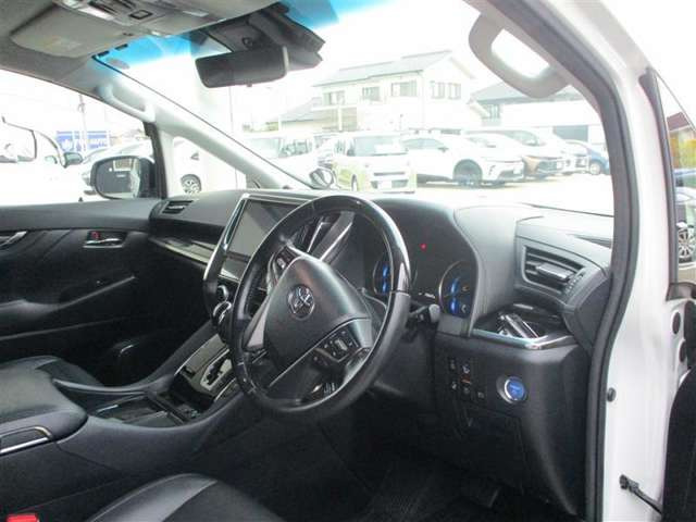 ヴェルファイアハイブリッド 2.5 ZR Gエディション E-Four 4WD