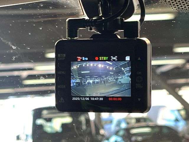 �y�h���C�u���R�[�_�[�z���S�E���S�ȃJ�[���C�t�ɕK�{�̃h���C�u���R�[�_�[�𑕔�!���s���͂������A������^�]�⎖�̂ɑ��������ۂ̏󋵂��f���ŋL�^���A����̃��X�N�ɔ����܂��B