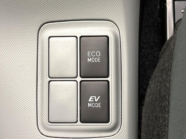 �y�h���C�u���[�h�Z���N�g�z�R���t�H�[�g�ȏ�薡����X�|�[�e�B�ȏ�薡�܂ŃX�C�b�`��Ő؂�ւ��\�B�V�[����C���ɍ��킹�����[�h��I�ׂ΁A�����̃h���C�u������w�y�����Ȃ�܂���