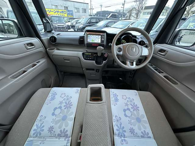 �i�r�������A�[���������y�E�f���������y���݂��������B