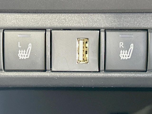 �y�V�[�g�q�[�^�[�z�������ɏd�󂷂�V�[�g�q�[�^�[!�G�A�R����葁�����܂��Ă����̂Ŋ�����̐l�����S�ł��ˁ�G�A�R���̉����͊������邩����A�Ƃ������ɂ����������߂ł��B